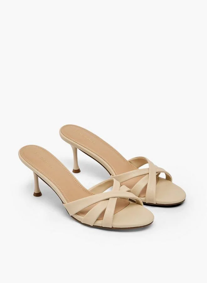 بابريكا Women Cross Strap Kitten Heel Sandals