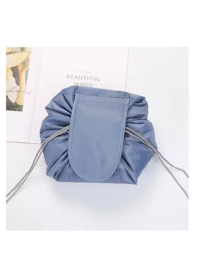 حقيبة المكياج تصميم رائع  مصنعة من قماش متين عالي الجوده مستورده - Image 1