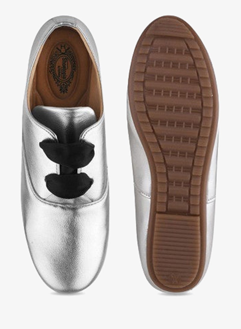 Shoetopia أحذية شوتوبيا المزينة للفتيات - Image 4