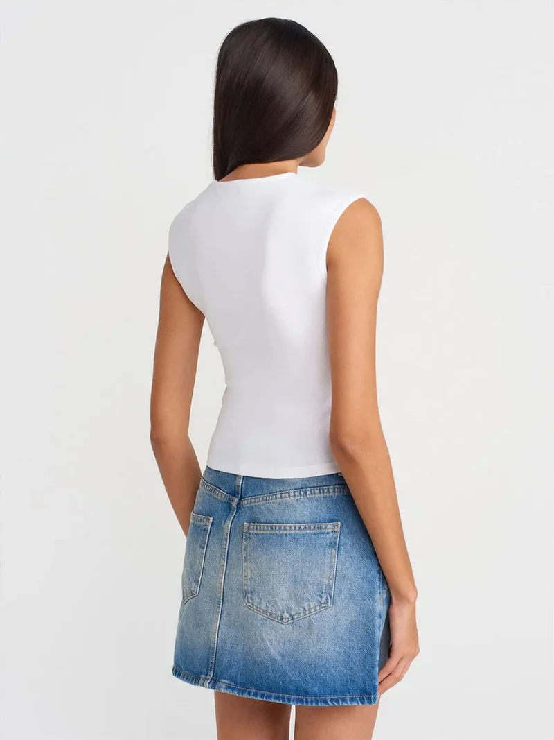 Dilvin Dilvin Women's Ribbed Sleeveless Crew Neck T-Shirt