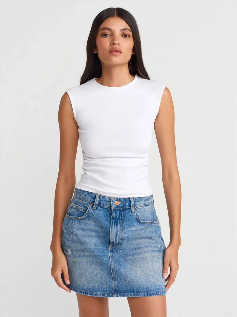 Dilvin Dilvin Women's Ribbed Sleeveless Crew Neck T-Shirt