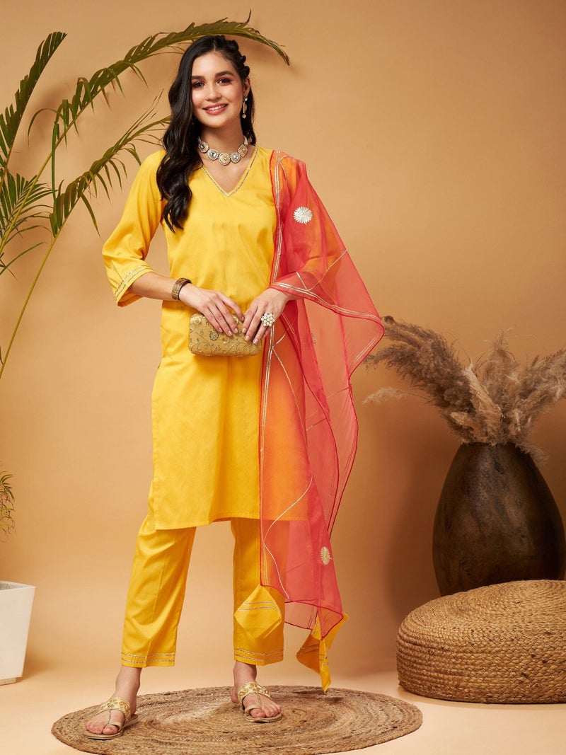PRASHA Women Yellow Kurta Set With Rust Organza Dupatta - Image 1