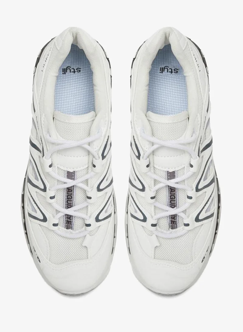 ستايلي اكتيف حذاء رياضي برباط بنمط متعرج