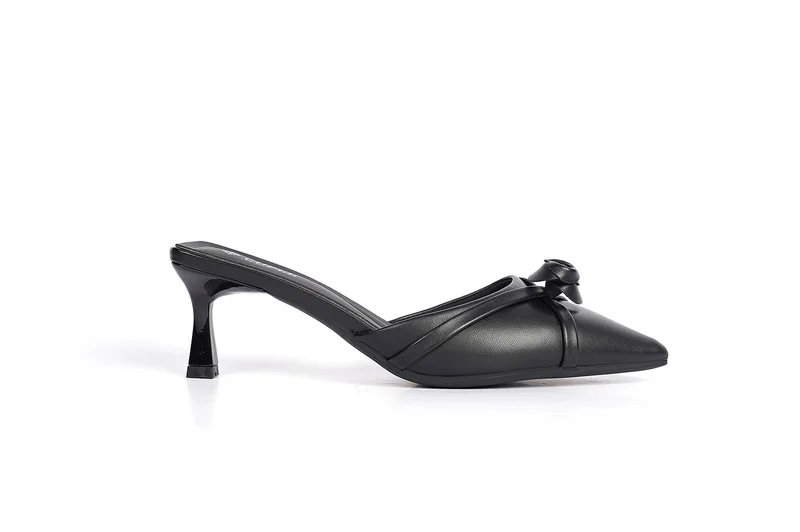 Cuple Ladies  Slip-On Mules