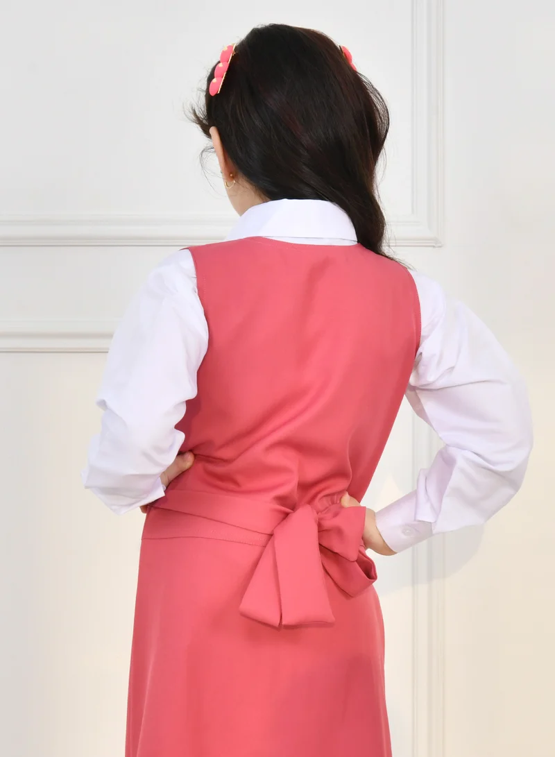 HAWRAA ABAYA Pink apron with a formal cut