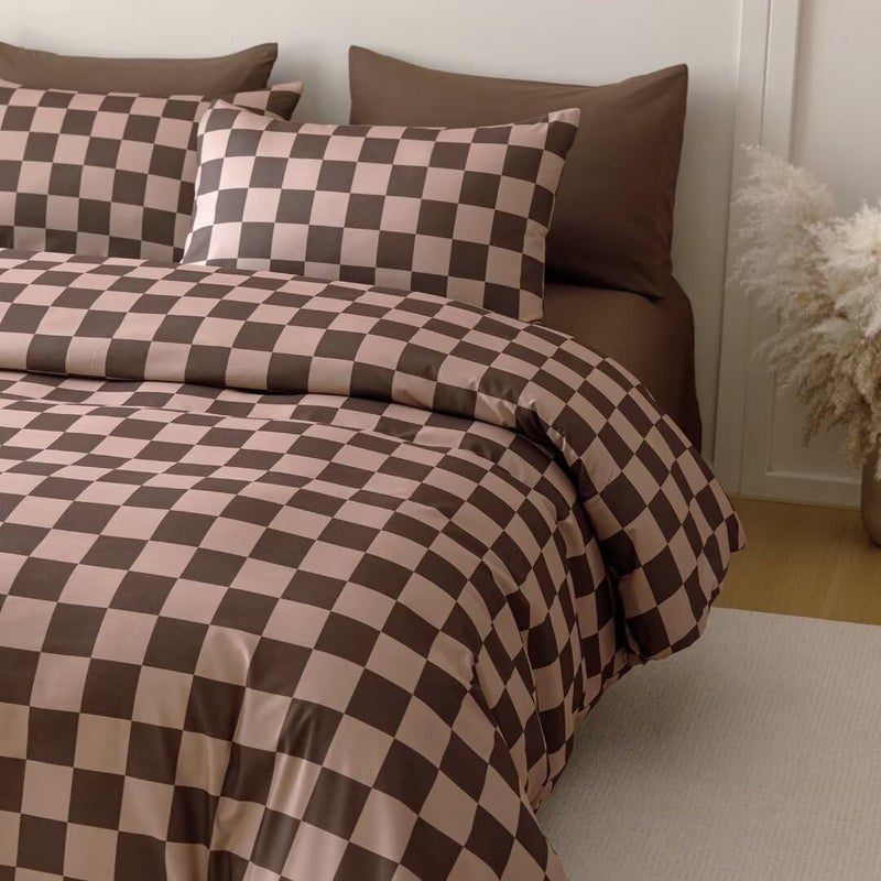 CLOTHKNOW Brown Plaid Queen Size Comforter Set 3Pcs Grid Bedding Comforter Sets Dark Brown Checker Comforter Soft Geometric Comforter with 2 Pillow Cases - Image 5