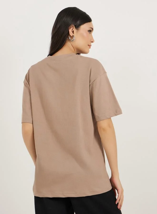 Styli Styli Embroidered Slogan Oversized Jersey T-Shirt