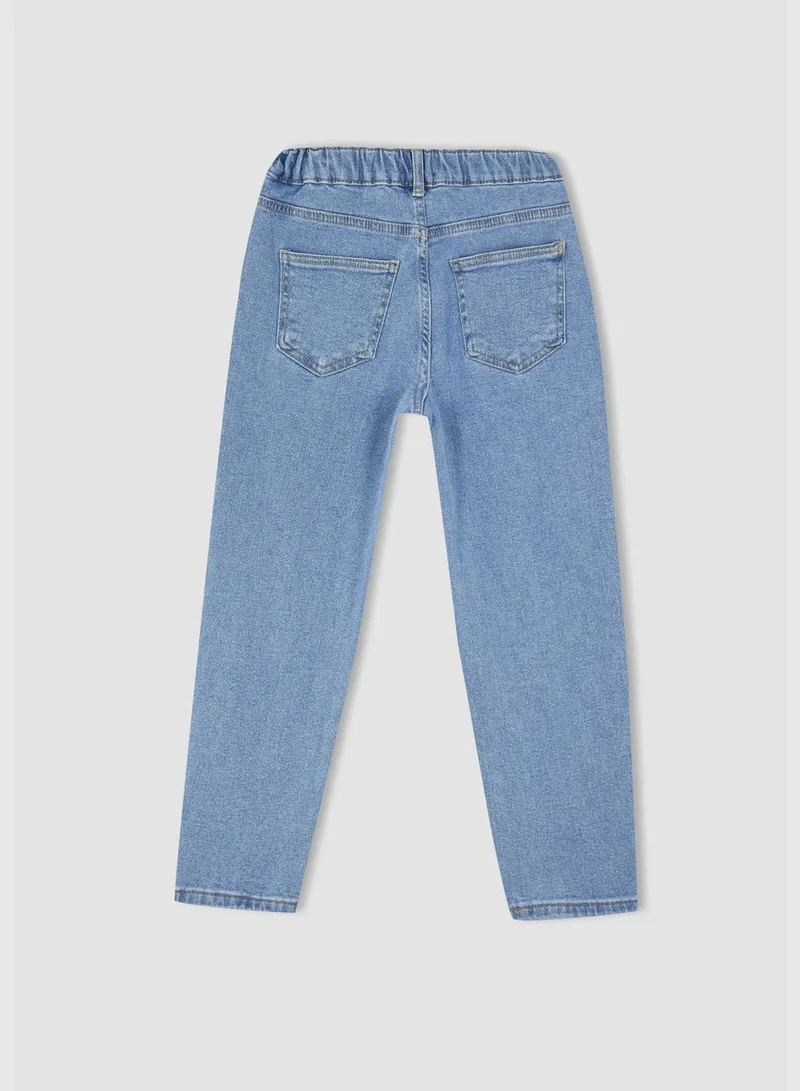 DeFacto Regular Fit Straight Leg Jeans