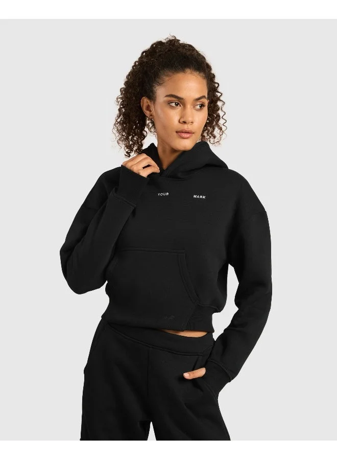 Musclemind Women's Cloud Ease Oversized Drop Shoulder Cropped Fleece Hoodie with Thumbholes, Kangaroo Pocket, Long-Lasting Colour, Anti-Pill Shape Retention And Super Soft And Breathable Fabric, Along with Temperature Regulation Tech