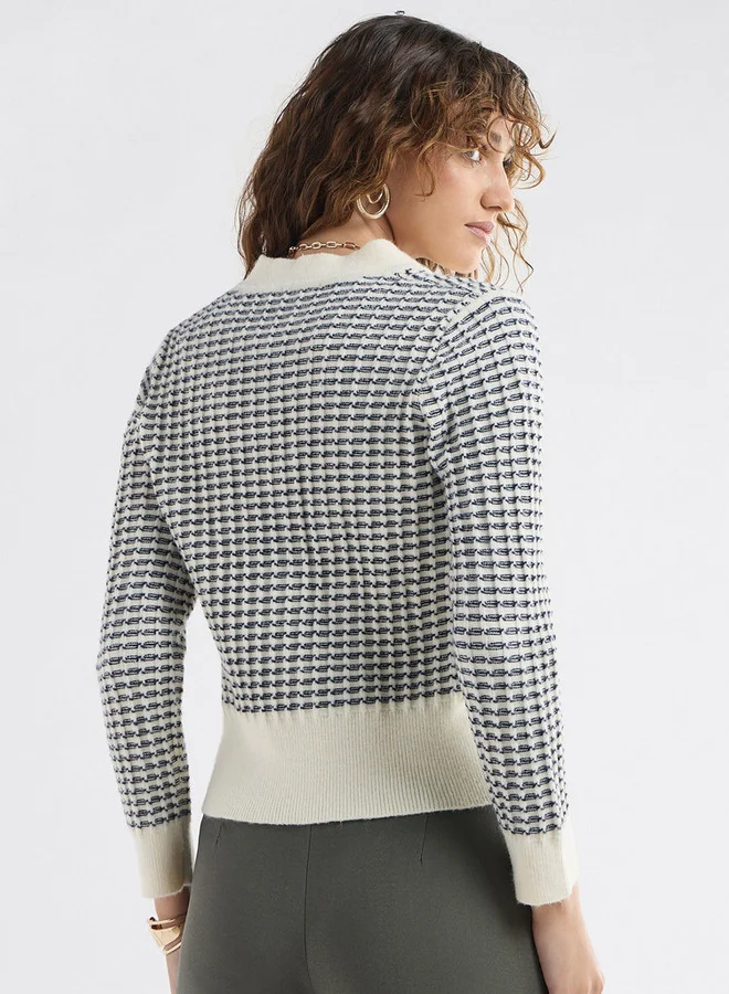 Splash FAV Textured V-neck Cardigan with Long Sleeves and Button Closure