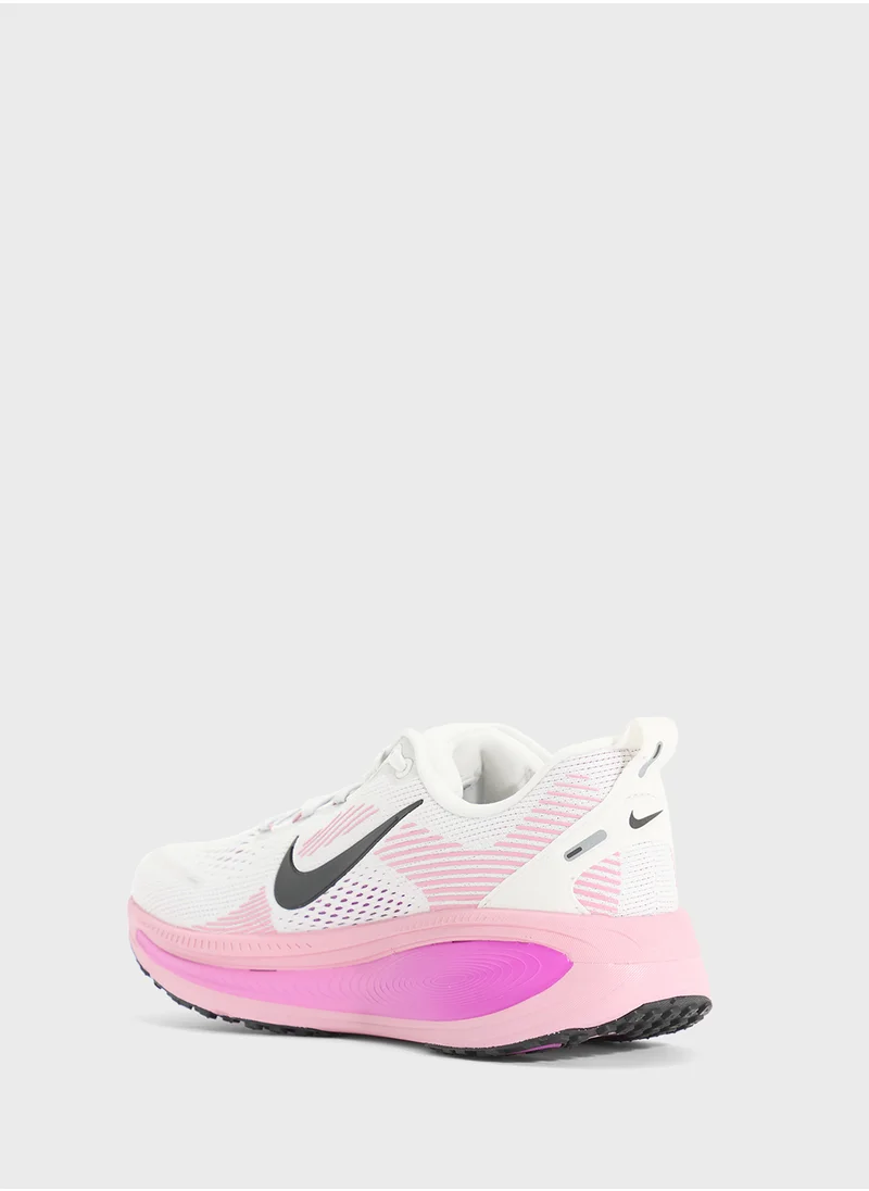 Nike Vomero 18