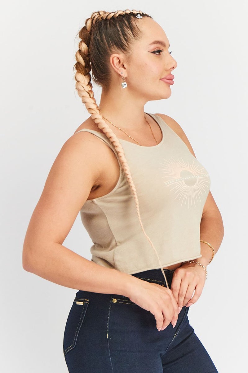 RUNWAY Women U-Neck Sleeveless Graphic Cropped Top, Taupe - Image 2