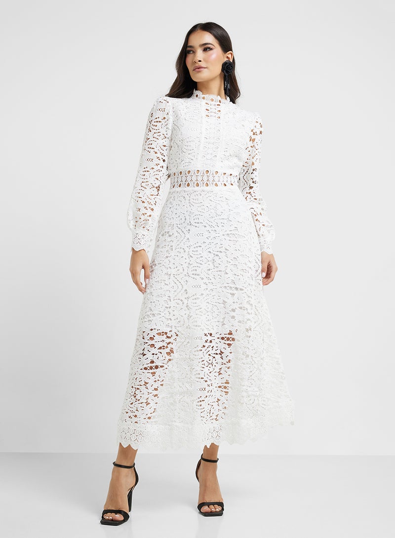 ايلا فستان دانتيل بتصميم - - Image 1