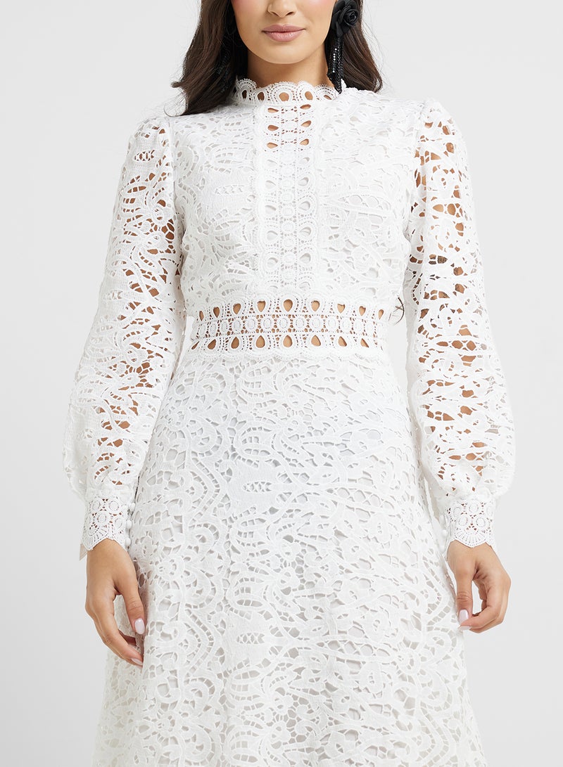 ايلا فستان دانتيل بتصميم - - Image 3