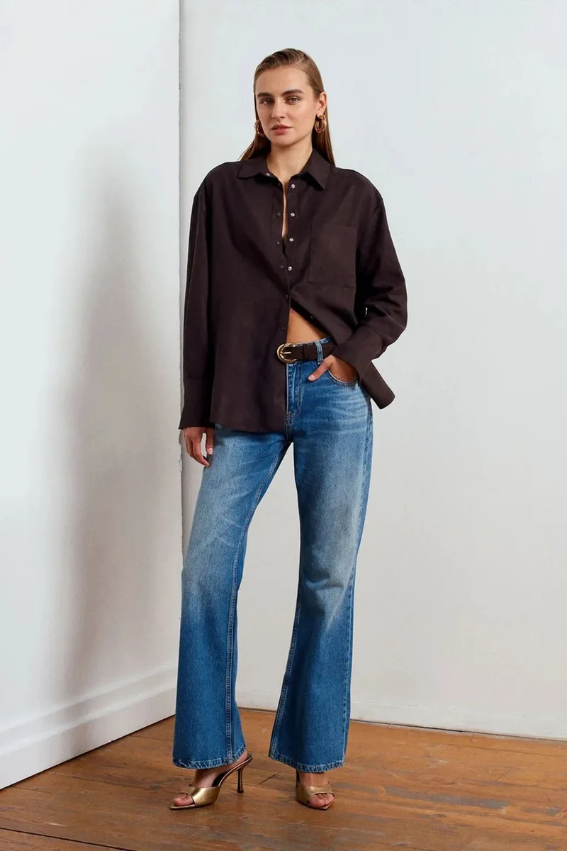 DILVIN Low-Waist Flare-Leg Jeans