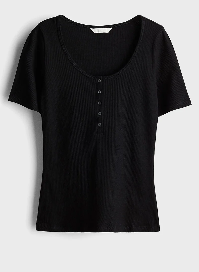 H&M Crew Neck Ribbed Top