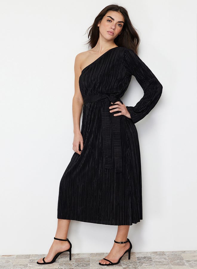 trendyol Black Belted Midi Single Sleeve Stretchy Knitted Midi Pencil Dress - Image 4