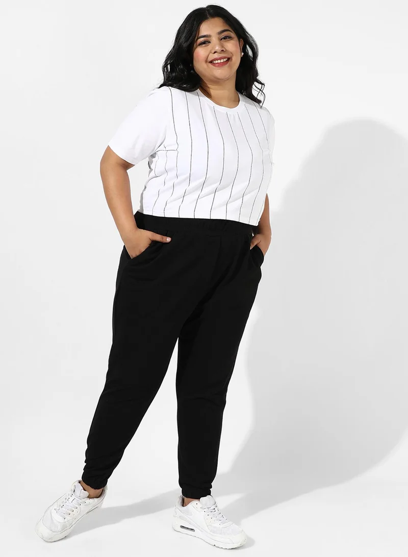 انستافاب بلس Women's Mid-Rise Slim-Fit Denim Jeans