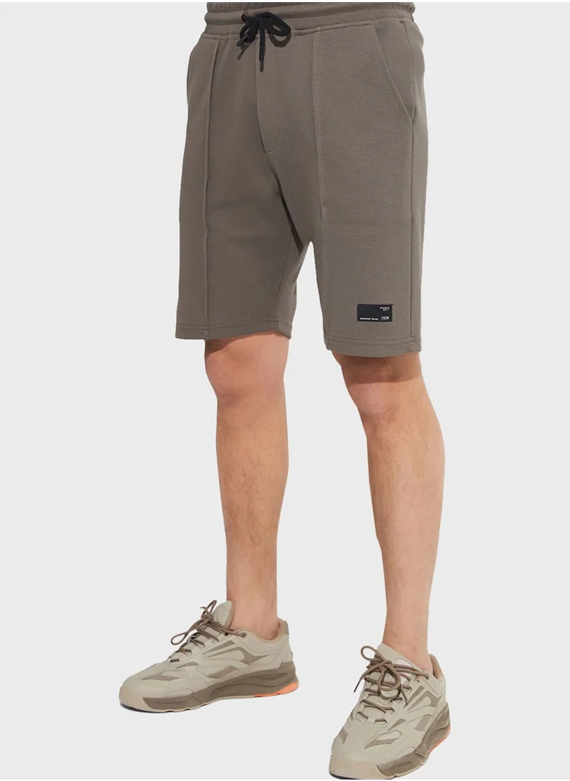 JUNE Essential Ribbed Seam Shorts