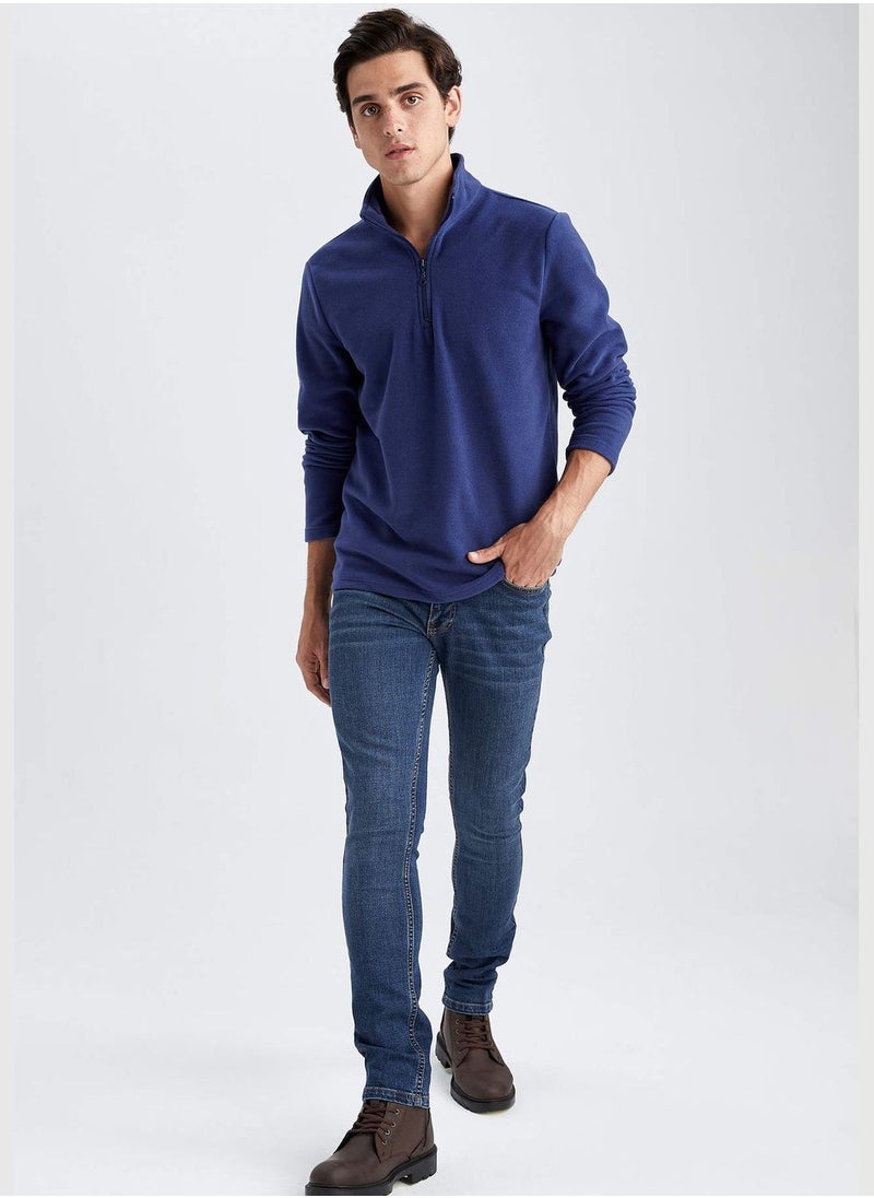 DeFacto - Man Regular Fit Stand Up Collar Long Sleeve Knitted Sweat Shirt - Image 1