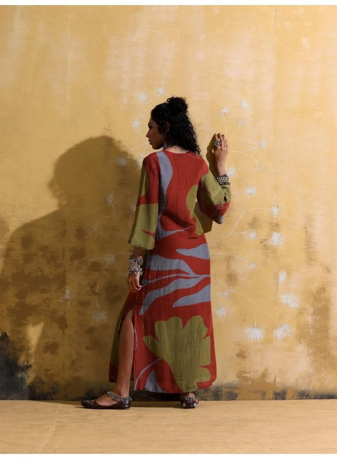 trueBrowns Rust Red Green Floral Print Muslin Silk Straight Maxi Dress - Image 2
