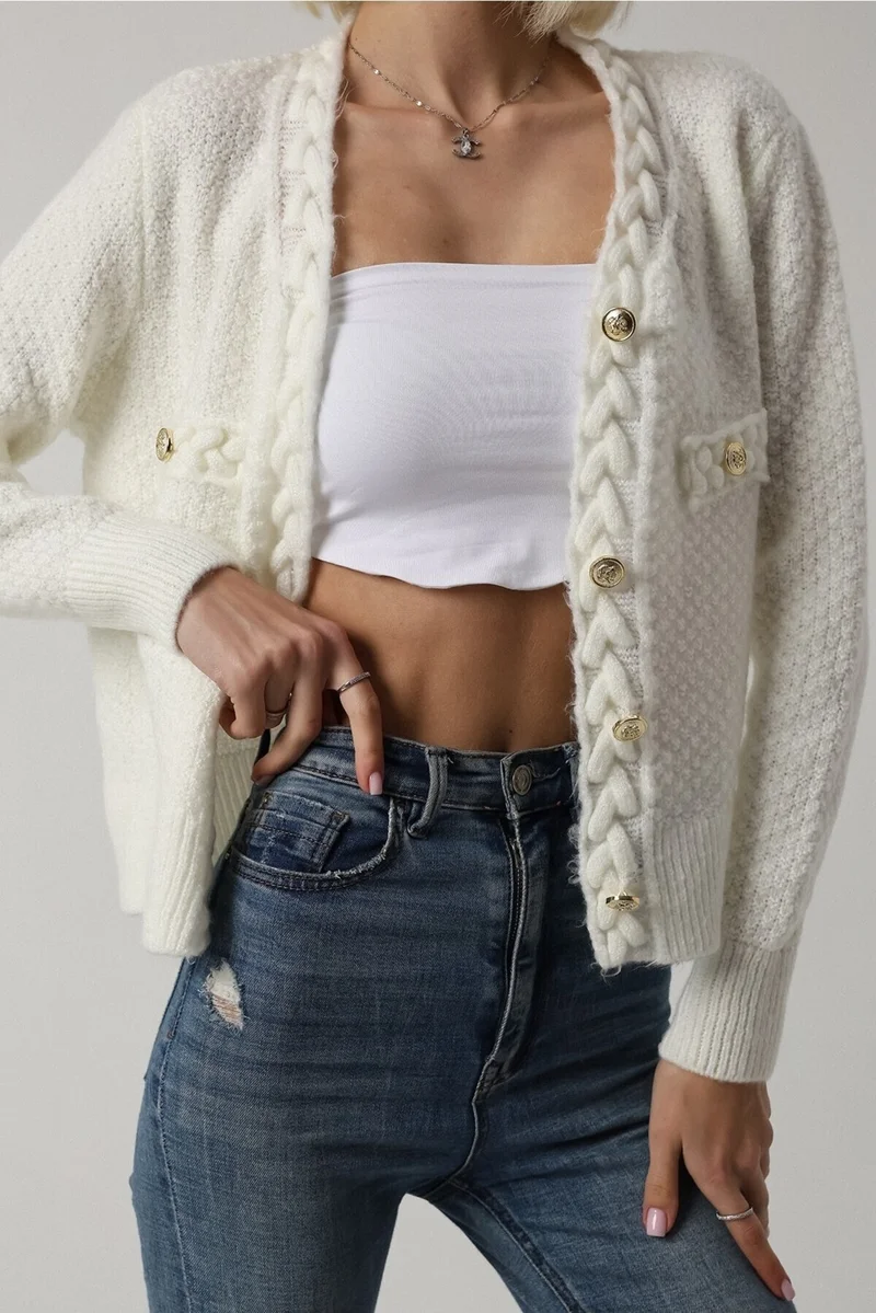 وينتر كلوب Silk Hair Knitted Ecru Gold Buttoned Cardigan