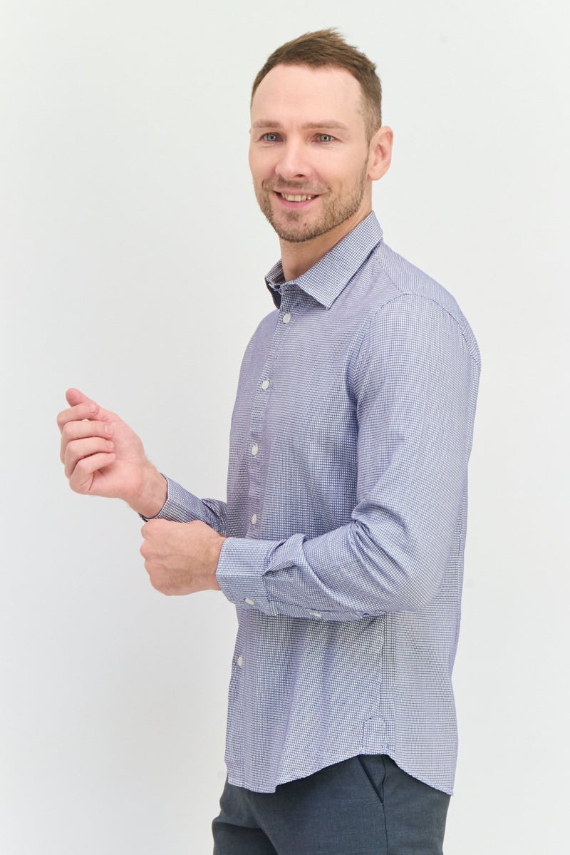 GAS قميص رجالي عادي بقصة مريحة بطبعة ميكرو شيك بأكمام طويلة، أبيض - Image 2