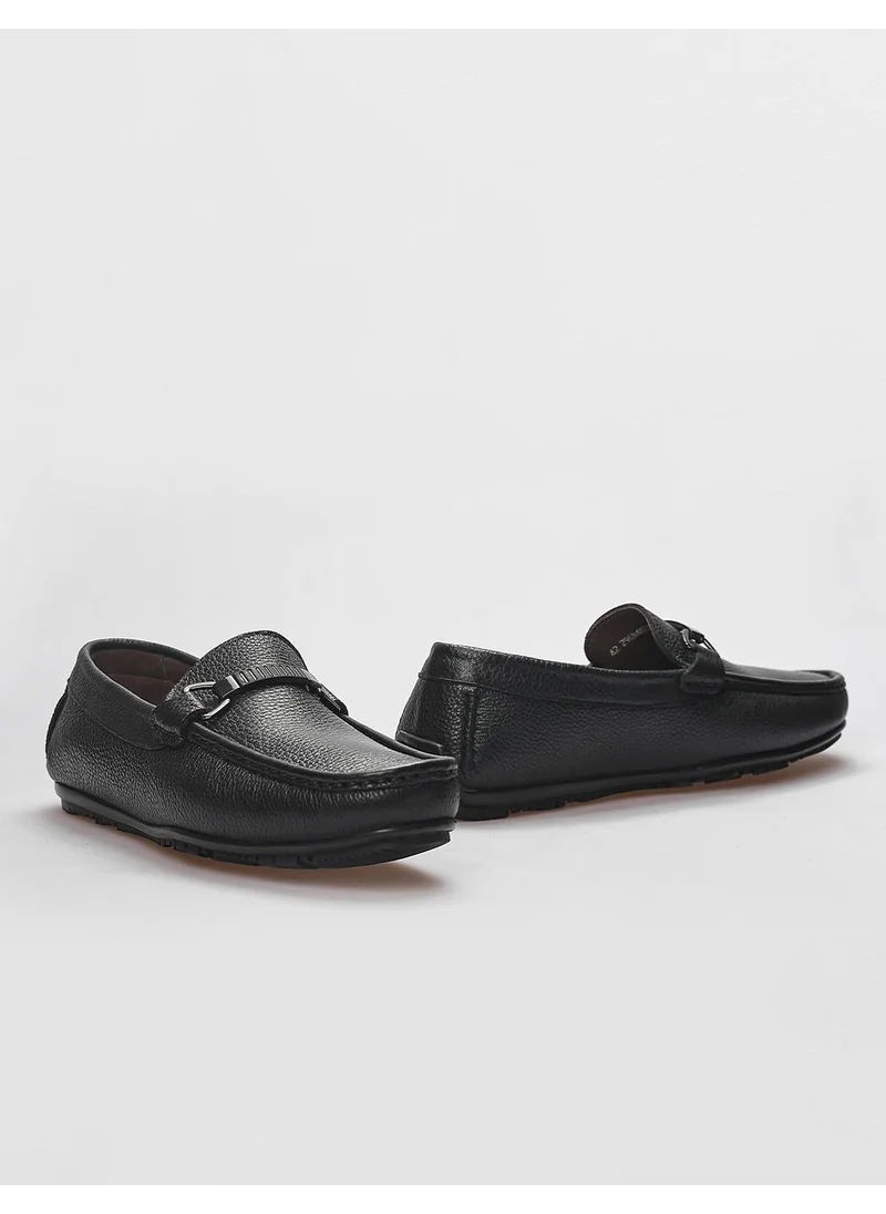 Cabani Leather Black Buckle Detailed Men's Loafer