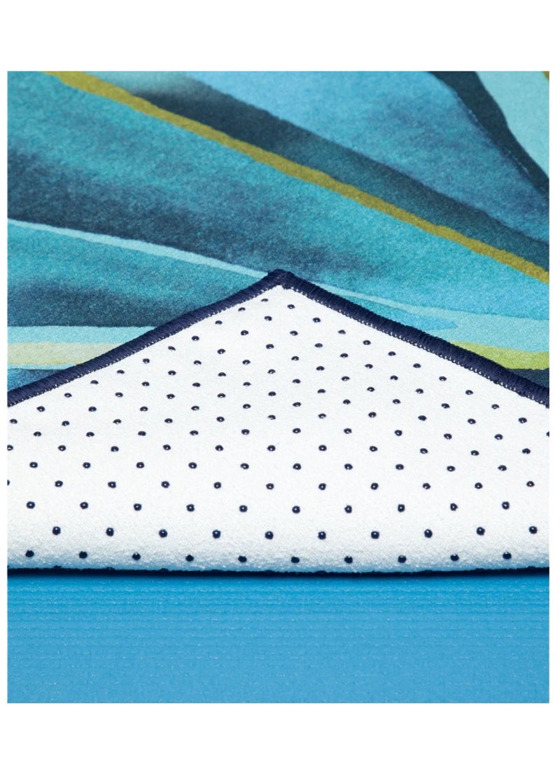 Manduka Yogitoes Skidless Mat Towel 2.0 Emarald Enlightenment 71 Inch - Image 3