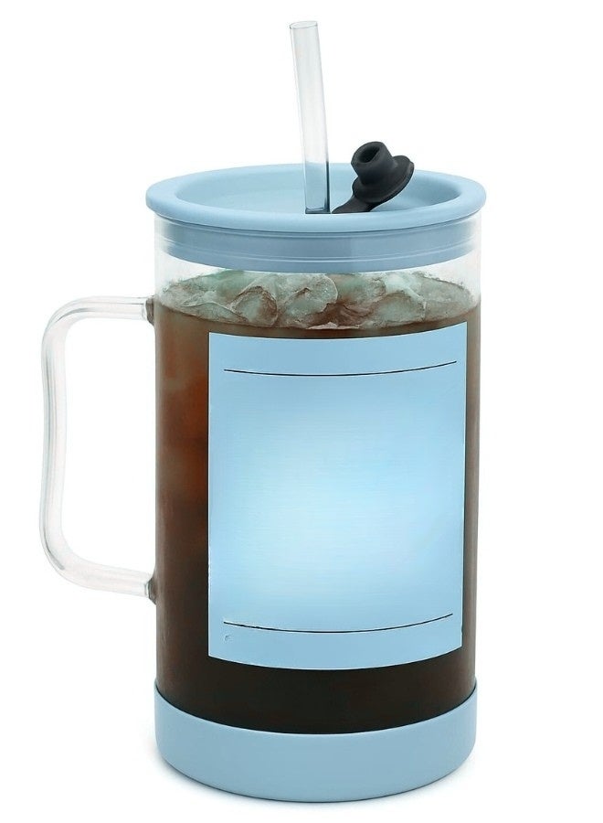 فالمر كوب زجاجي بيد مع ماصة من البلاستيك مع حافظة واقية من السيليكون للمشروبات الباردة والعصائر بغطاء بلاستيك سعه 650 مل - شفاف/أزرق - Image 1