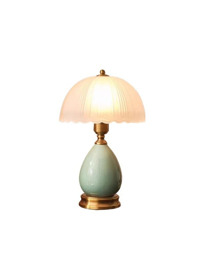 American Retro Ceramic Lamp  - Image 3