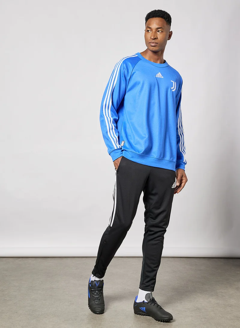 adidas جوارب بتصميم بلون فاتح يصل إلى الكاحل