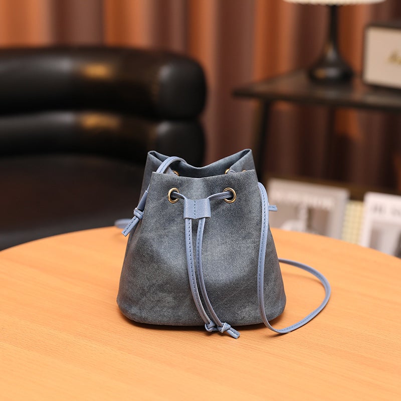 Korean-Style Niche Light Luxury Solid Color High-Grade Simple Drawstring Pu Bucket Bag Women Crossbody Bag - Image 1