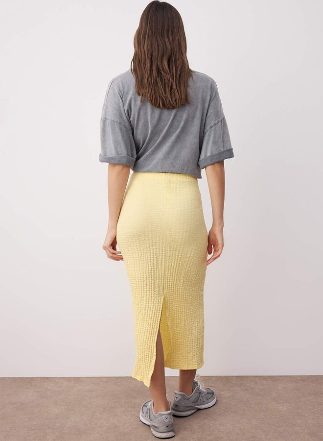 trendyol Yellow Textured Slit Midi Stretchy Knitted Skirt - Image 4