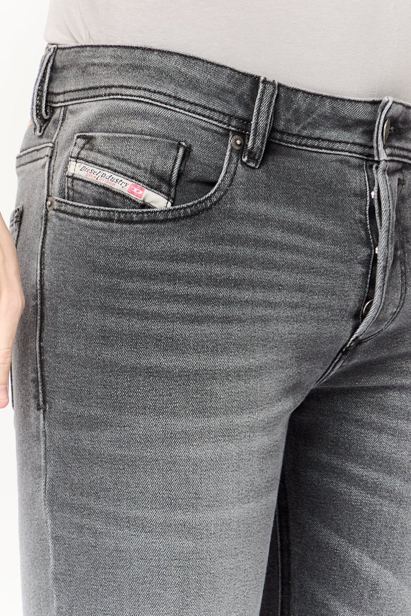 DIESEL Men Troxer Skinny Fit Washed Stretchable Denim Jeans, Grey  - Image 3