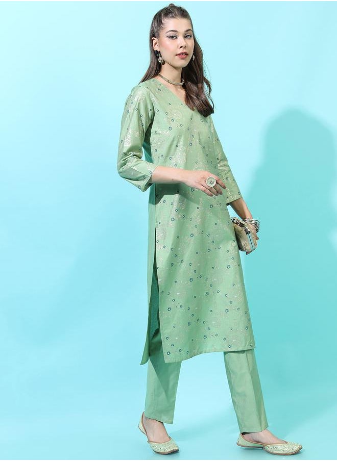 Vishudh Women Green Floral Kurta Set with Dupatta by Styli  - Image 5