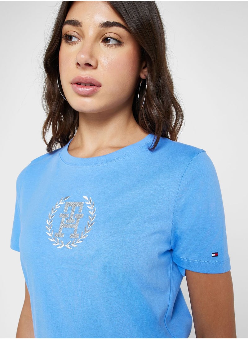 TOMMY HILFIGER - Crew Neck Logo T-Shirt - Image 1