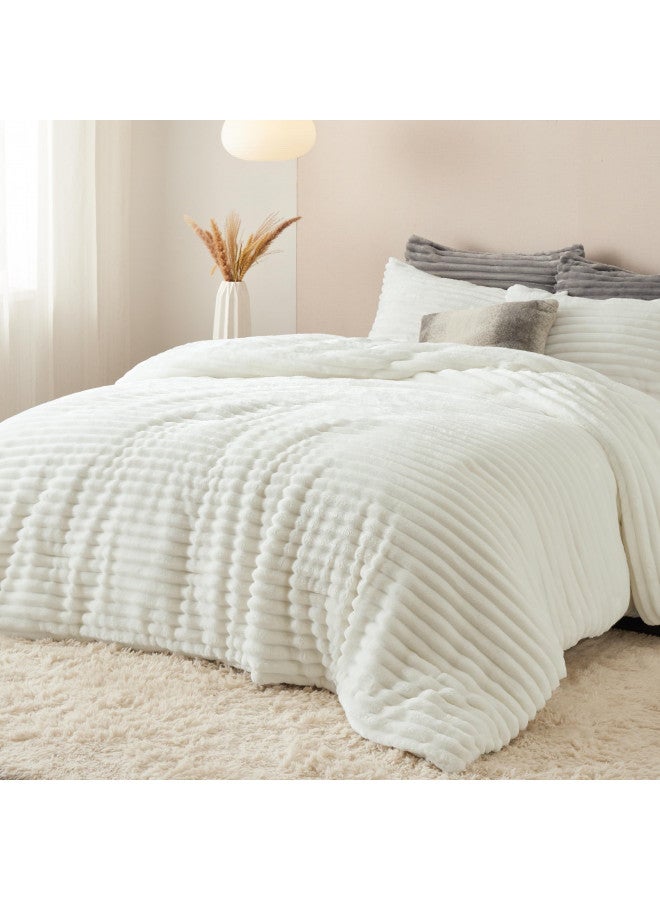 Bedsure Bedsure Fluffy Comforter Set Queen - Super Soft Faux Fur Comforter Queen Size Cream White, Winter Warm Fleece Bedding Set, Plush Fuzzy Bed Set, 3 Pieces, 1 Shaggy Comforter with 2 Pillowcases - Image 3