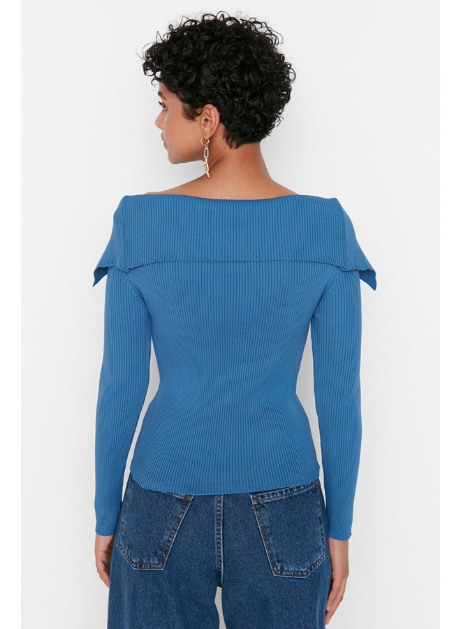 trendyol Slim Fit Sweater  - Image 4