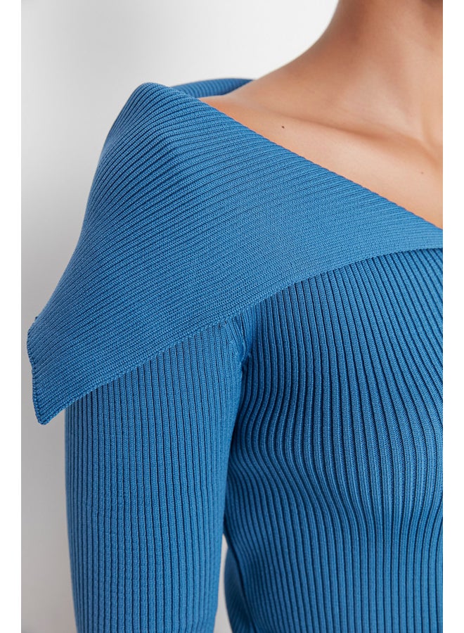 trendyol Slim Fit Sweater  - Image 3