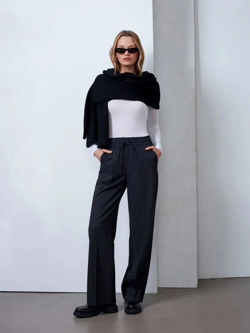 ديلفين Dilvin Wide-Leg Pull-On Trousers