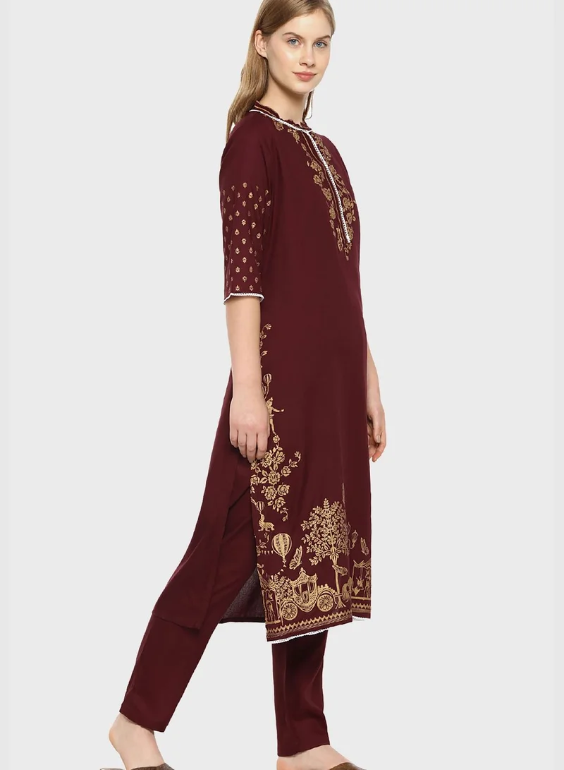 Instafab Printed Kurti and Pant Set