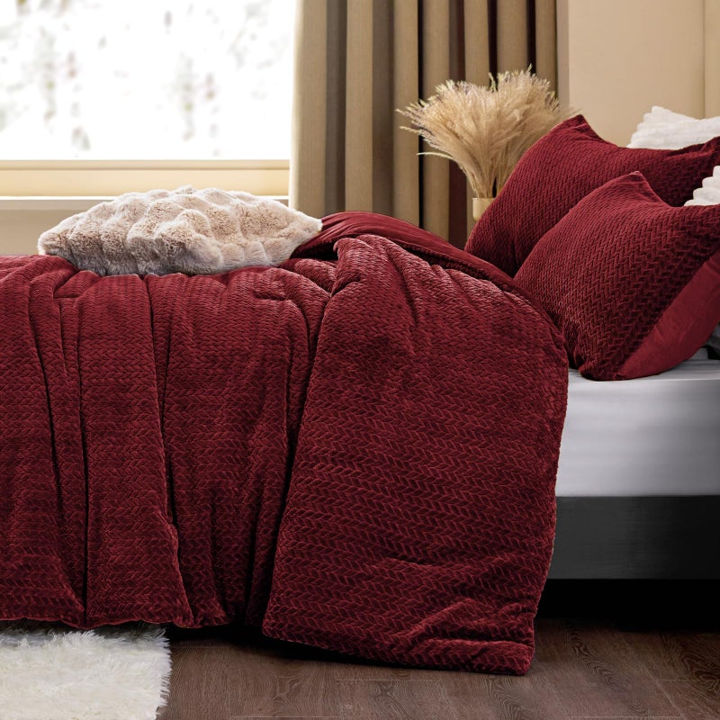 ChiXpace Flannel Fleece Queen Comforter Set - Furry Burgundy Leaves Pattern Faux Fur Bed Set, Winter Ultra Soft Fuzzy Comfort Set, Velvet Bedding Set for Bed with 2 Pillow Cases - Image 1