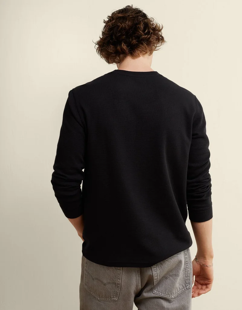 American Eagle  AE Thermal Long Sleeve T-Shirt for Men | Best Price UAE