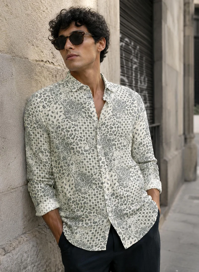 CAHOOT Men's Multi Floral Regular Shirt For Casual Wear | Collared Neck | Long Sleeve | Button Closure | Cotton Shirt Crafted With Comfort Fit For Everyday Wear (123302)
