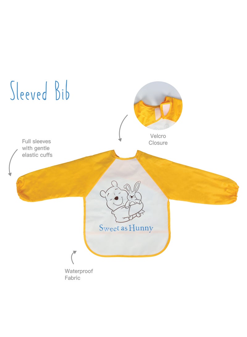 ديزني مريلة أطفال بأكمام ويني الدبدوب من ديزني، مقاومة للماء 100%، قابلة للغسل في الغسالة، لعمر 6-36 شهر (منتج ديزني رسمي) - Image 2