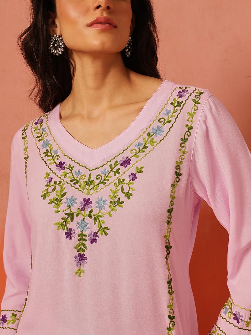 QAZMI Women's Amina Kashmiri Embroidered V-Neck Short Kurti_XS Light Pink - Image 4