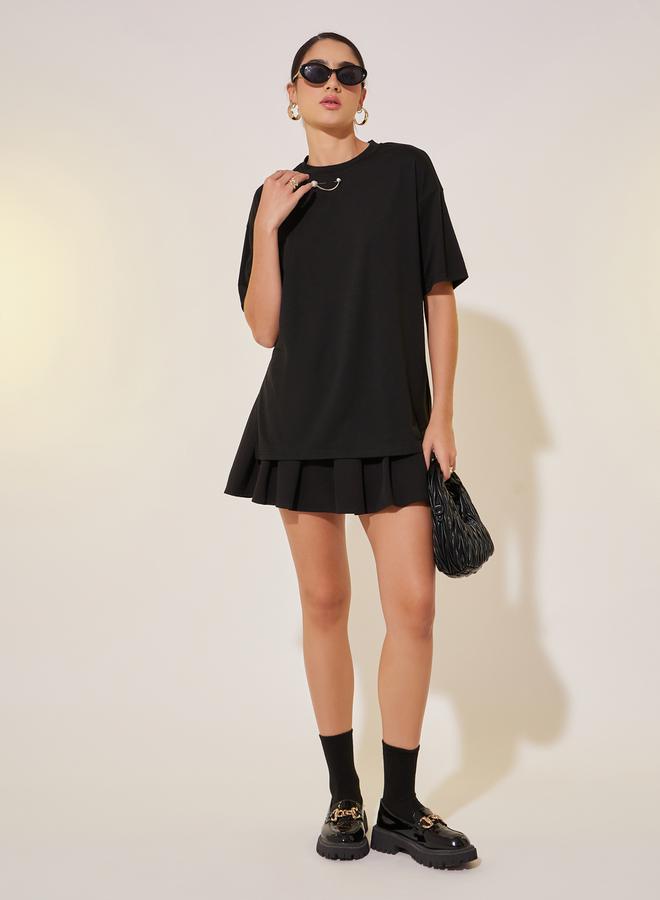 Take Two Round Neck Waist Bucklet Detail Plain Tee - Image 2