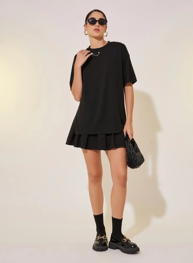 Take Two Round Neck Waist Bucklet Detail Plain Tee