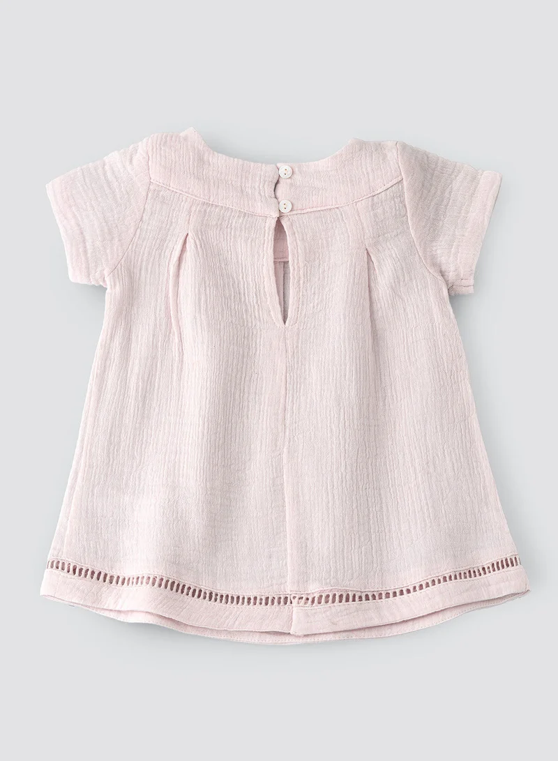 Jelliene Solid Woven Top
